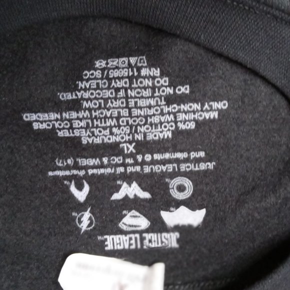 NEW Batman Justice League Brand New Authentic and Licensed Mens Sweater xl - Picture 4 of 4